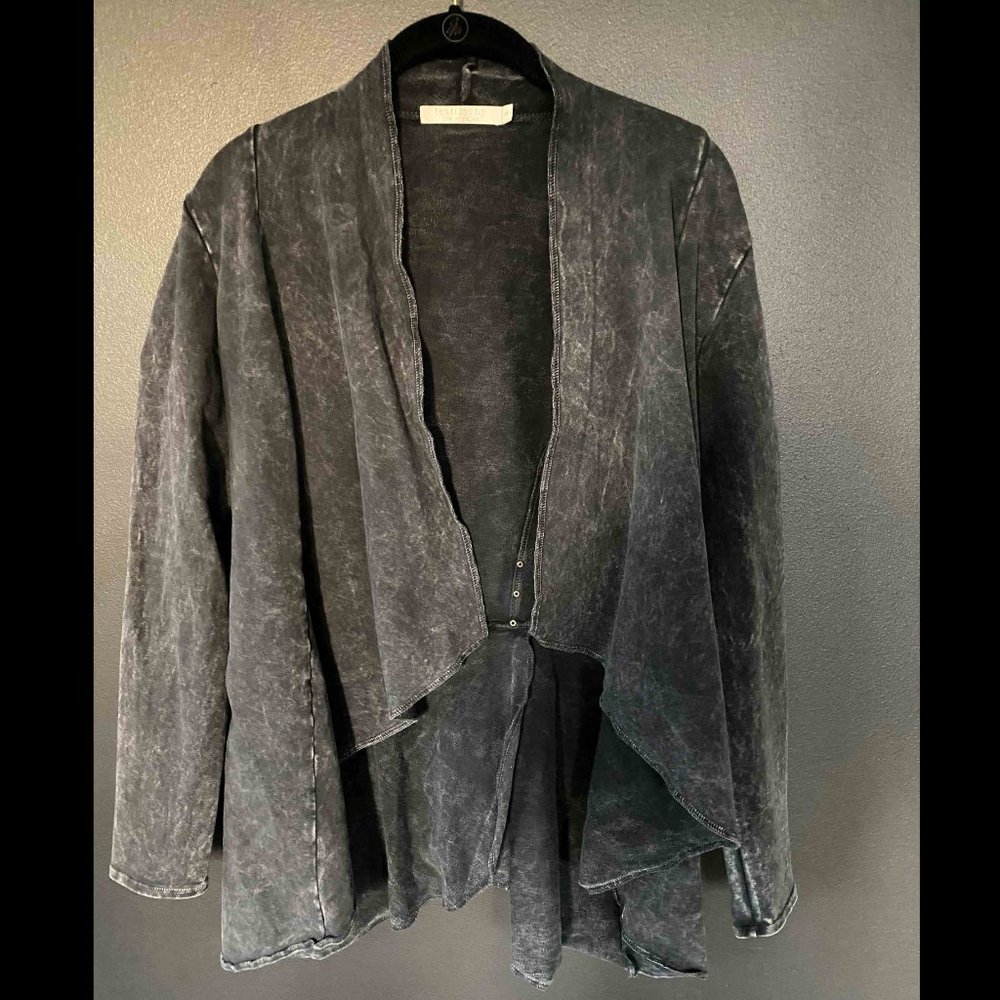 Testimony Los Angelos Smoking Jacket